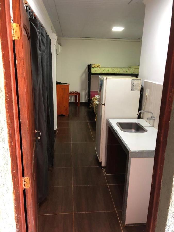 Iguazu Apart Hostel ปูแอร์โตอีกวาซู ภายนอก รูปภาพ